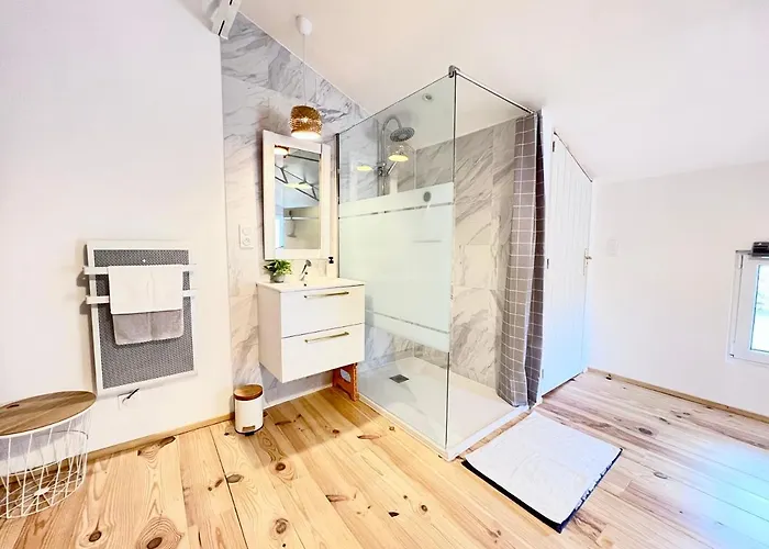 L'aphrodite, Magnifique à 10 Minutes Du Futuroscope *